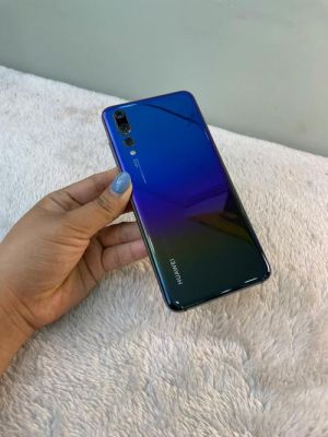 华为p20pro（华为p20pro充电多少w）-图1