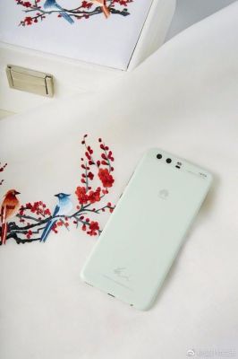 华为n2plus（华为n2plus怎么开屏亮屏）-图1