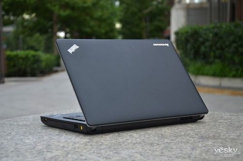 thinkpad i3怎么样？ThinkPad i3：经济型商务笔记本，轻盈便携，高效出色-图2