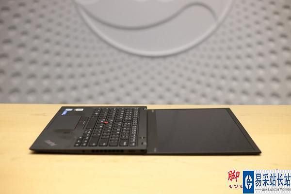 x1c2017怎么样？探究X1 Carbon 2017：一款顶级商务笔记本的体验与评估-图1