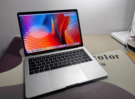 macbook pro怎么选择？MacBook Pro：从入门到精通，选择最适合你的苹果笔记本-图1